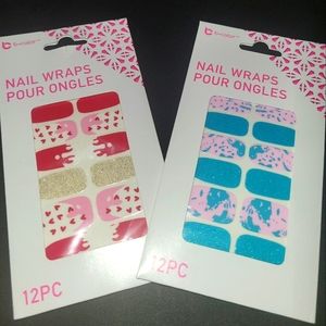 b colorTwo Set of *12 Nail Wraps